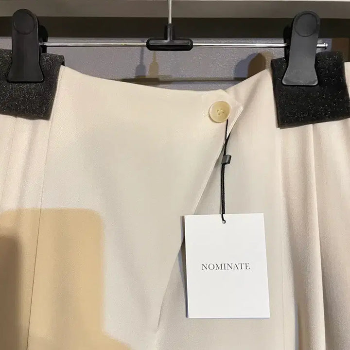 [SOLD OUT] 노미나떼 오빌리크 크림 팬츠 M