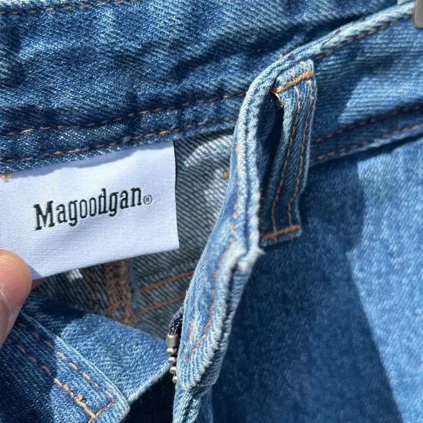 [BUNJANG] [28] MAGOODGAN 맥우드건 데님 반바지 / [28] MAGOODGAN 맥우드건 데님 반바지