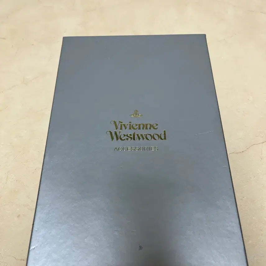 [BUNJANG] 비비안웨스트우드 레오파드 장지갑 새것 / 비비안웨스트우드 레오파드 장지갑 새것