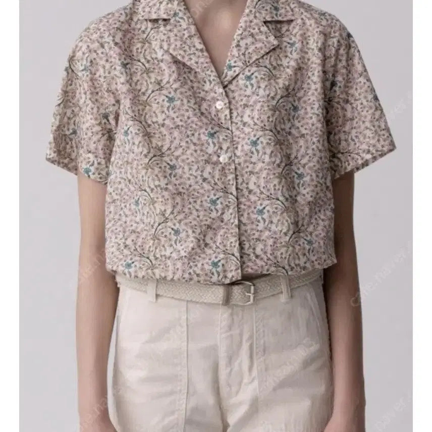 [SOLD OUT] URBANIC 30 리버티 데이지 반팔 셔츠