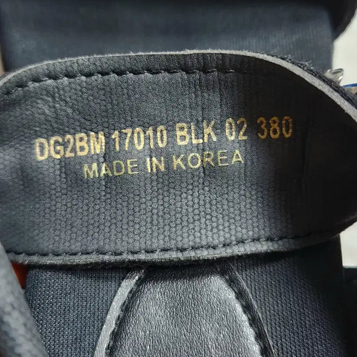 [SOLD OUT] 슈콤마보니 SCB 블랙 큐빅 진주 장식 샌들 240~245