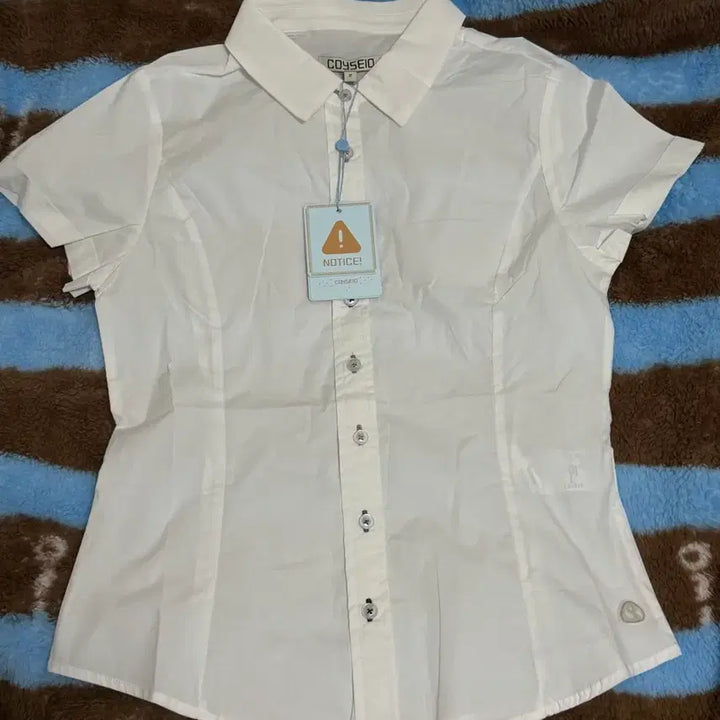 [SOLD OUT] 코이세이오 나나 하프 셔츠 화이트