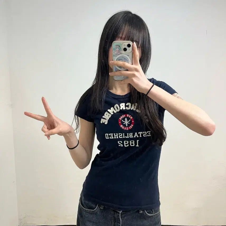 [SOLD OUT] 아베크롬비 네이비 반팔