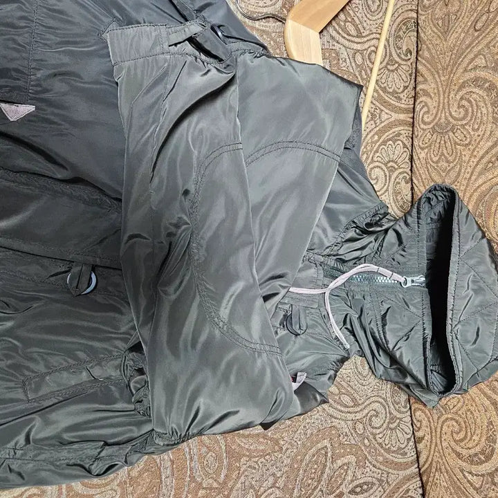 [BUNJANG] Khaki Hooded Long Field Jacket (Size 66) / 카키색 후드 롱 야상 점퍼66