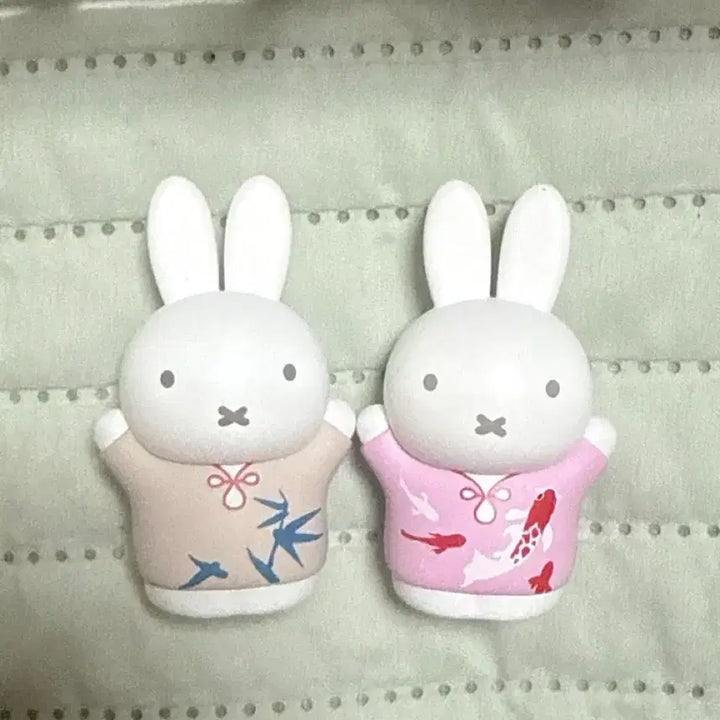 [BUNJANG] Miffy Figure Set / 손 들고 있는 미피 둘