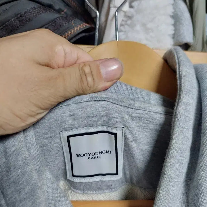 [BUNJANG] Wooyoungmi Back Logo Gray Hoodie 52 / 우영미 백로고 회색 후드티 52