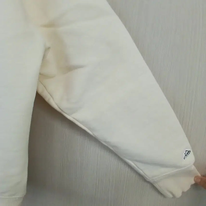 [BUNJANG] LEE Sports Logo Hoodie Ivory / LEE 스포츠 로고 후드티 아이보리