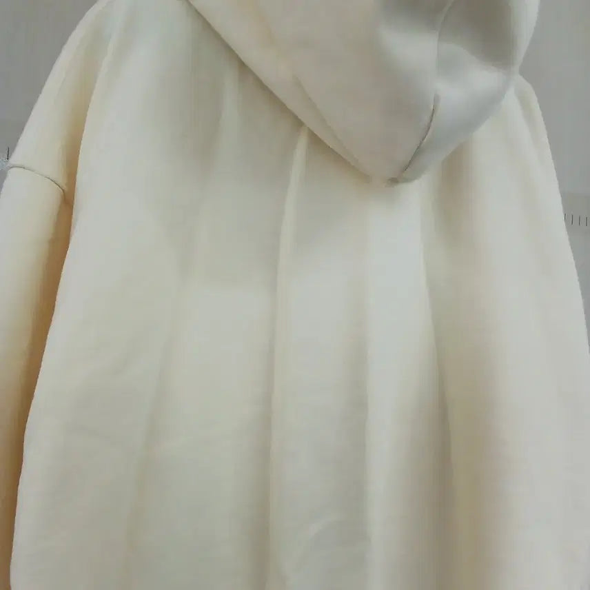 [BUNJANG] LEE Sports Logo Hoodie Ivory / LEE 스포츠 로고 후드티 아이보리