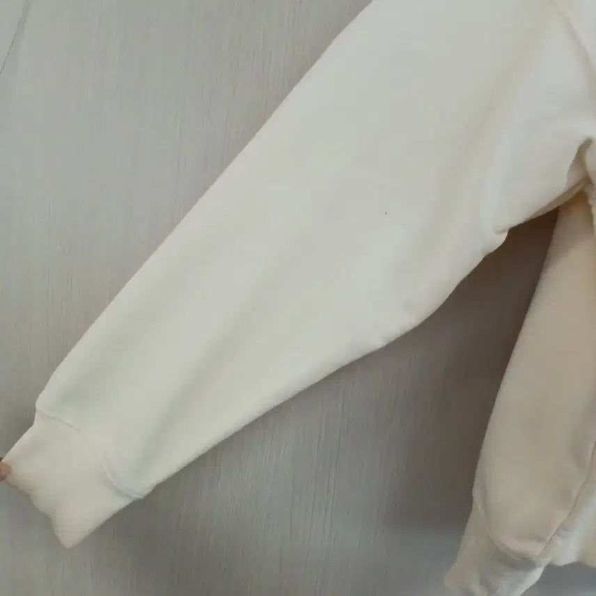 [BUNJANG] LEE Sports Logo Hoodie Ivory / LEE 스포츠 로고 후드티 아이보리