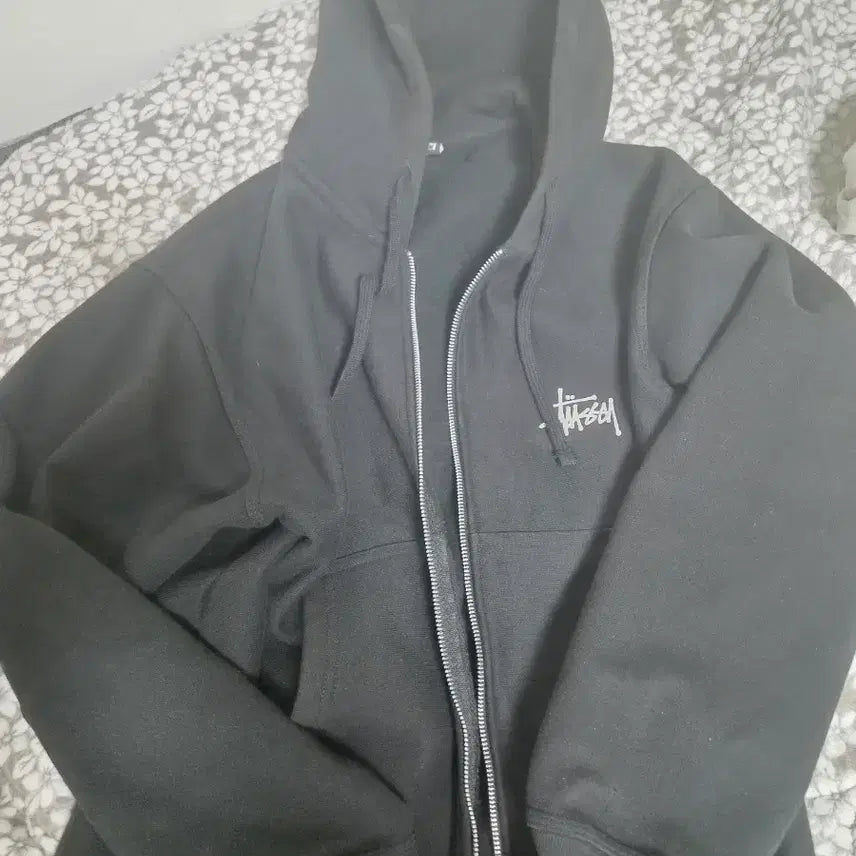 [BUNJANG] Stussy Hooded Zip-Up Hoodie / 스투시 후드 집업