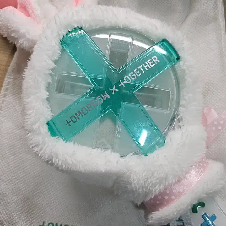 [BUNJANG] TXT (Tomorrow X Together) MOA Bong (Official Lightstick) / 투모로우바이투게더 모아봉