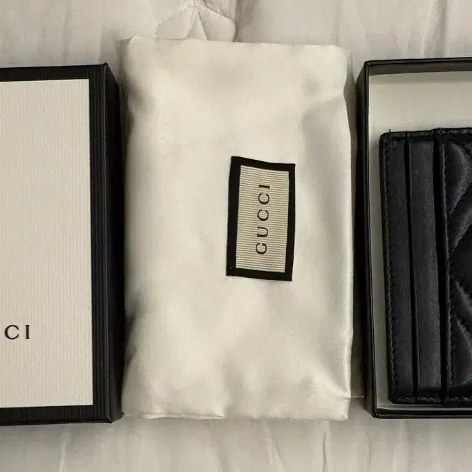[SOLD OUT] 구찌 마몬트 카드지갑