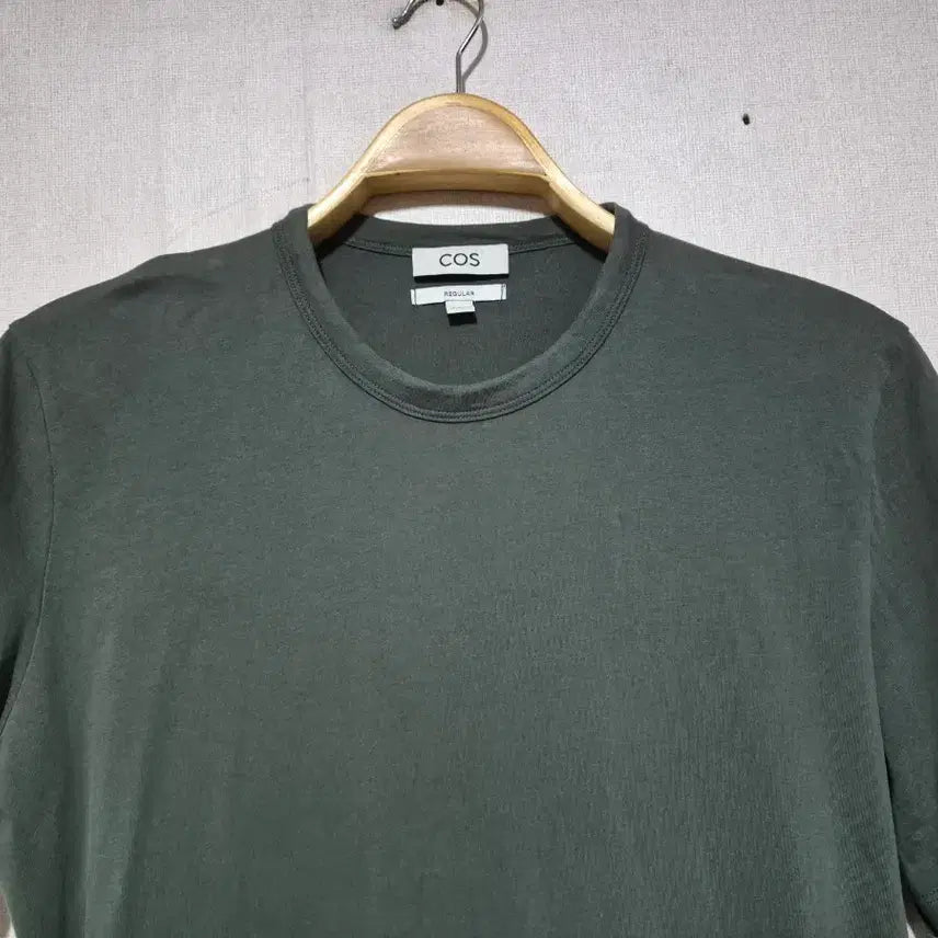 [BUNJANG] COS Dark Green T-shirt (M) / COS 코스 반팔 티셔츠 다크 그린(M)