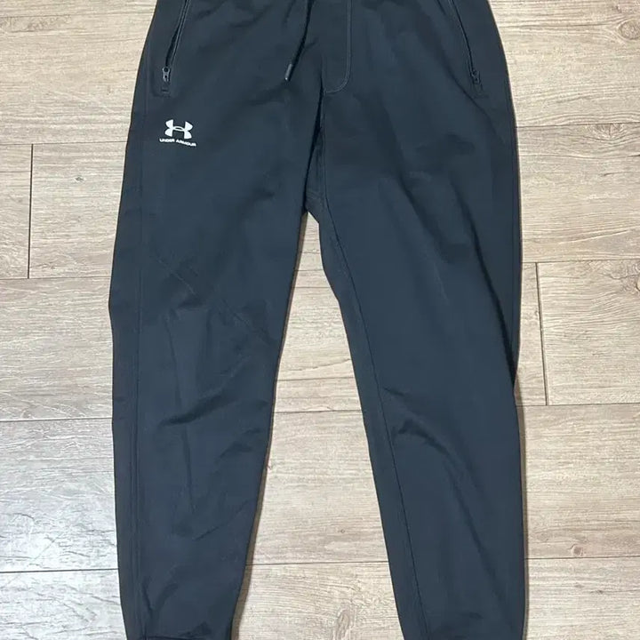 [SOLD OUT] 언더아머 조거팬츠
