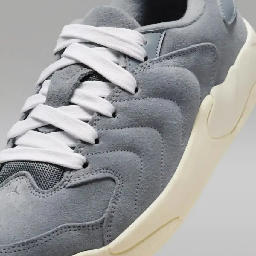 [BUNJANG] Nike Jordan Session Sneakers Basketball Shoes / 나이키 조던 세션 스니커즈 농구화 운동화 조단 르브론 포스