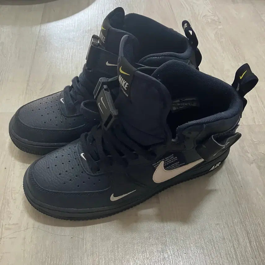 [BUNJANG] Nike Air Force Mid 255MM Sneakers / 1회 착용 나이키 에어포스 미드 255MM