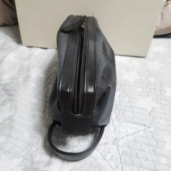 [BUNJANG] Galloway Black Pouch Clutch Bag / 갤로웨이  블랙 파우치 클러치 백