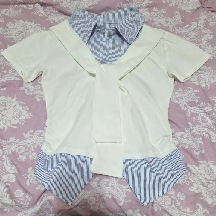 [BUNJANG] Layered Shirt Tie Detail T-shirt / 셔츠 레이어드 타이반팔 티