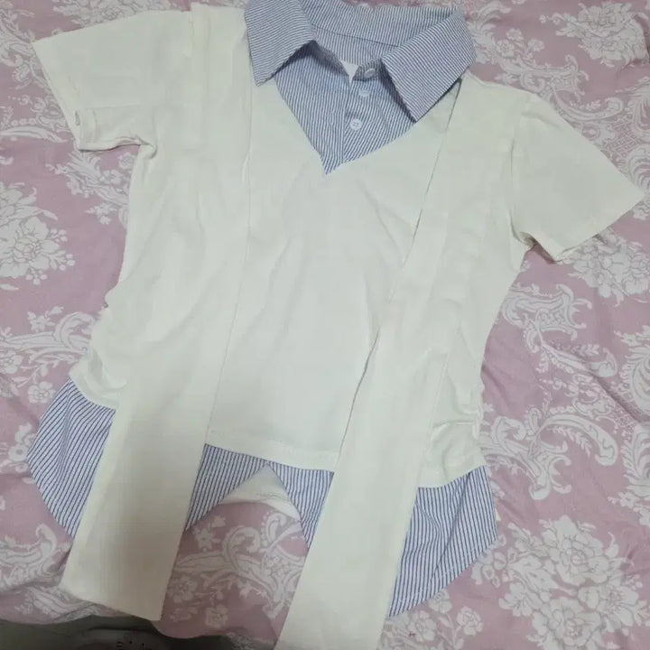 [BUNJANG] Layered Shirt Tie Detail T-shirt / 셔츠 레이어드 타이반팔 티