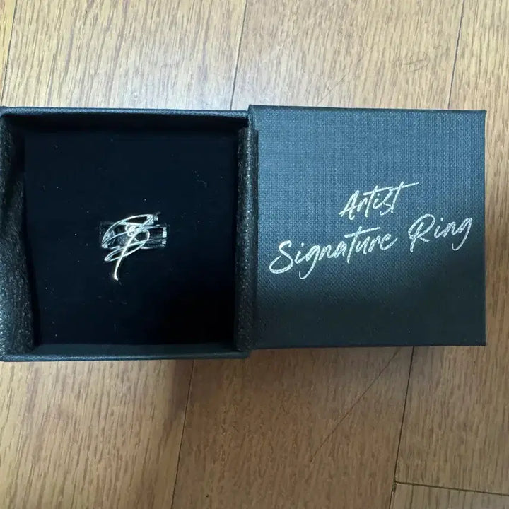 [BUNJANG] EXO Sehun Signed Ring / 엑소 세훈 싸인반지