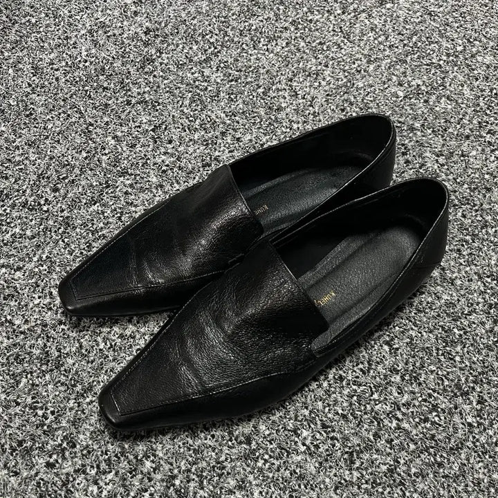 [BUNJANG] KUHEE Leather Black Loafers Women&