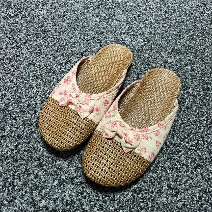[BUNJANG] Rattan Flower Ribbon Slippers 250 / 라탄 플라워 리본 덧신 실내화 250