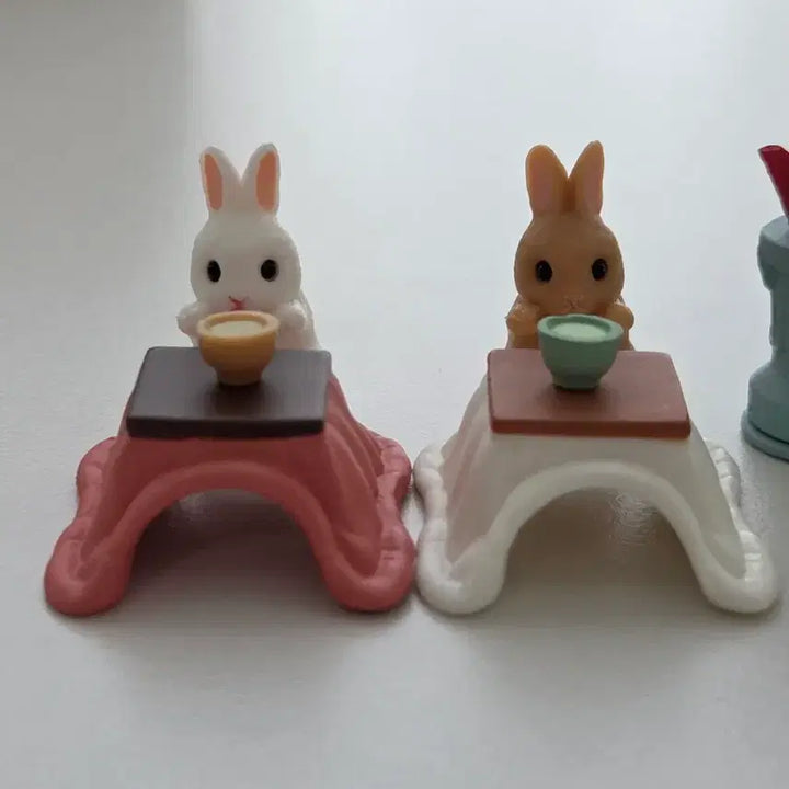 [BUNJANG] Rabbit Winter Miniature Figure Full Set / 따끈따끈 토끼 가챠 풀셋) 동물 겨울 소품 미니어처 미니어쳐 피규어