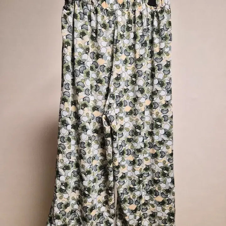 [BUNJANG] Floral Pattern Women&