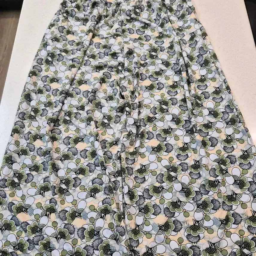 [BUNJANG] Floral Pattern Women&