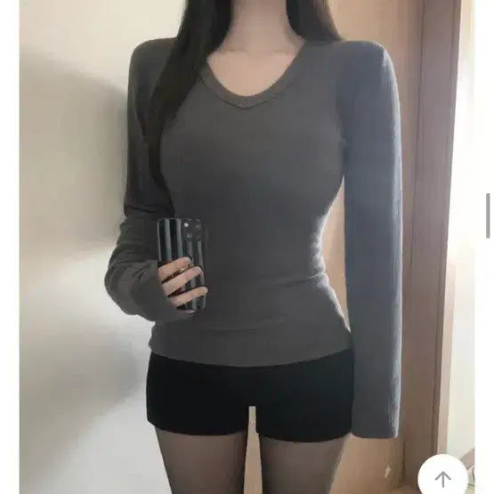 [BUNJANG] Ablly V-neck Long Sleeve Knit Charcoal Top / 에이블리 브이넥 골지 긴팔 니트 긴팔티셔츠 차콜