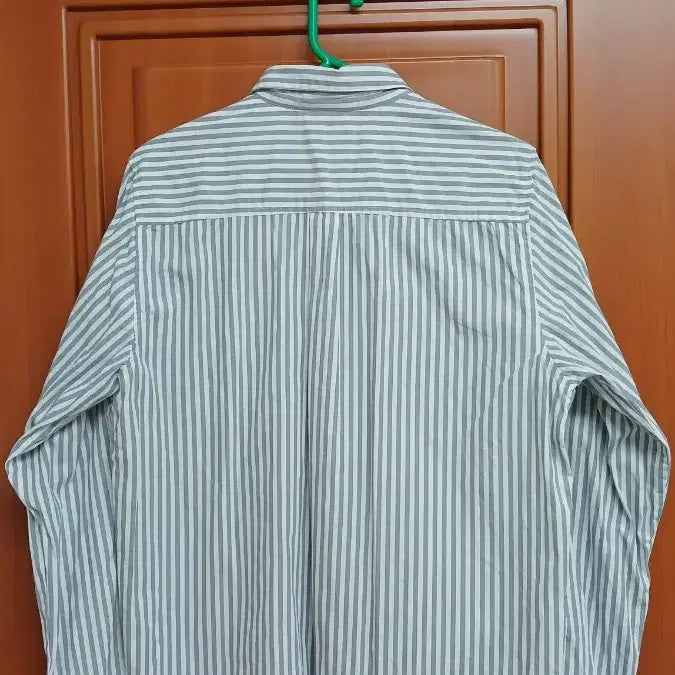 [SOLD OUT] Palace 스트라이프 셔츠
