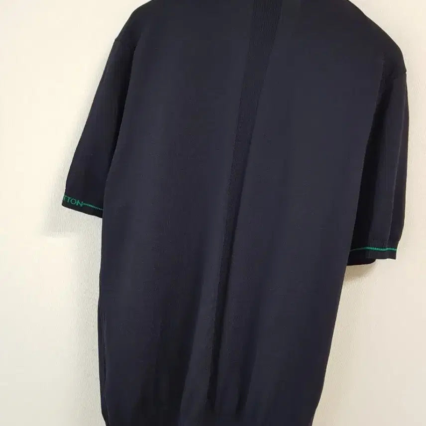 [SOLD OUT] 베네통 정품 여성 니트카라티