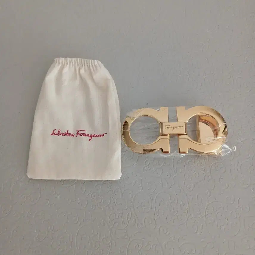 [BUNJANG] Ferragamo Gold Buckle Belt / 페라가모 금장 벨트 버클 새상품 보관품