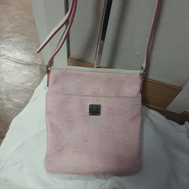 [BUNJANG] MCM Authentic Handbag / 엠씨엠 정품 *정품텍있음*상태굿*무료배송