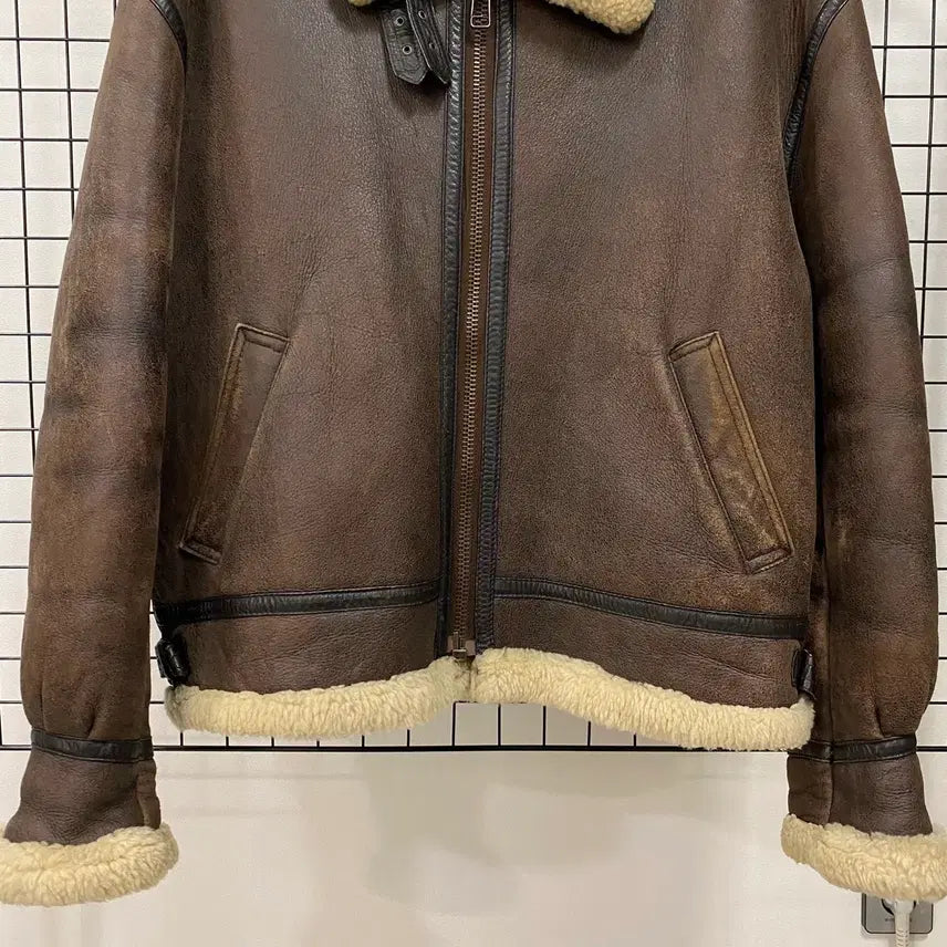 [SOLD OUT] <XL> Italy 빈티지 B-3 양가죽 양털 무스탕