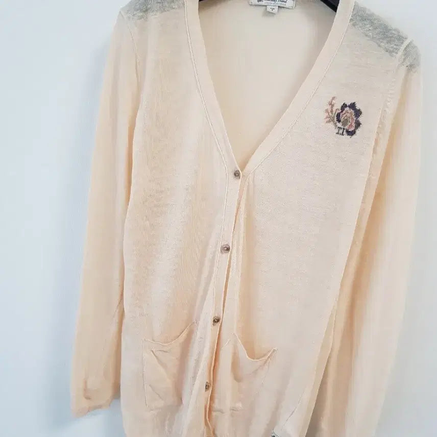 [SOLD OUT] 써스데이아일랜드 정품 여성가디건