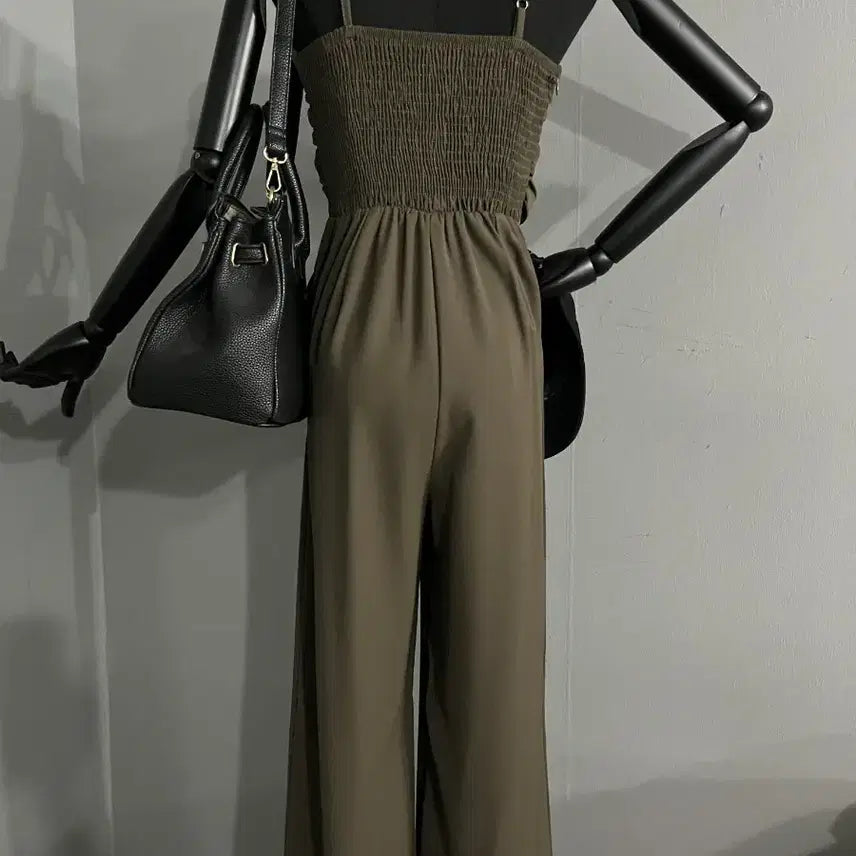 [BUNJANG] Edge Wide Jumpsuit / 엣지와이드점프수트/점프수트