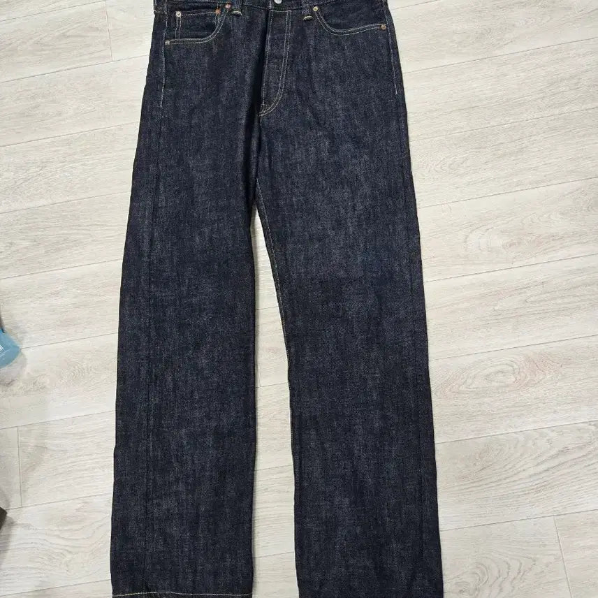 [SOLD OUT] 아웃스탠딩 재팬메이드 셀비지 데님