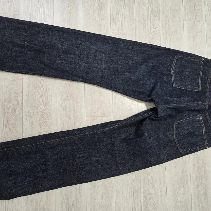 [SOLD OUT] 아웃스탠딩 재팬메이드 셀비지 데님