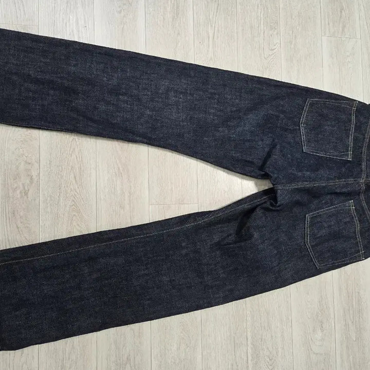 [SOLD OUT] 아웃스탠딩 재팬메이드 셀비지 데님