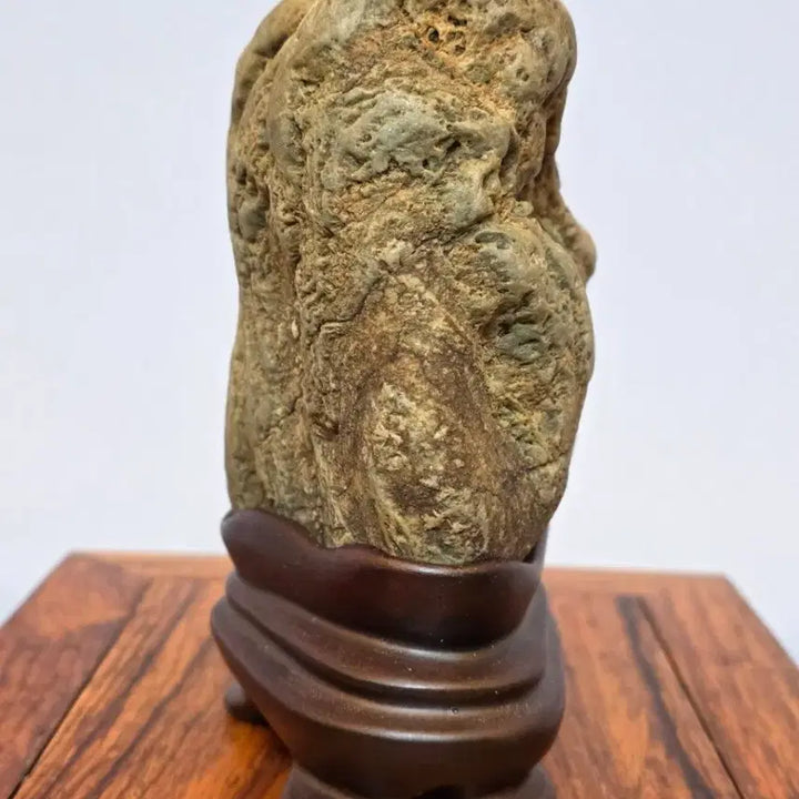 [BUNJANG] Namhangang Jade Stone / 260424 석질과 주름 변화가 살아있는 남한강 옥석 수석 팝니다