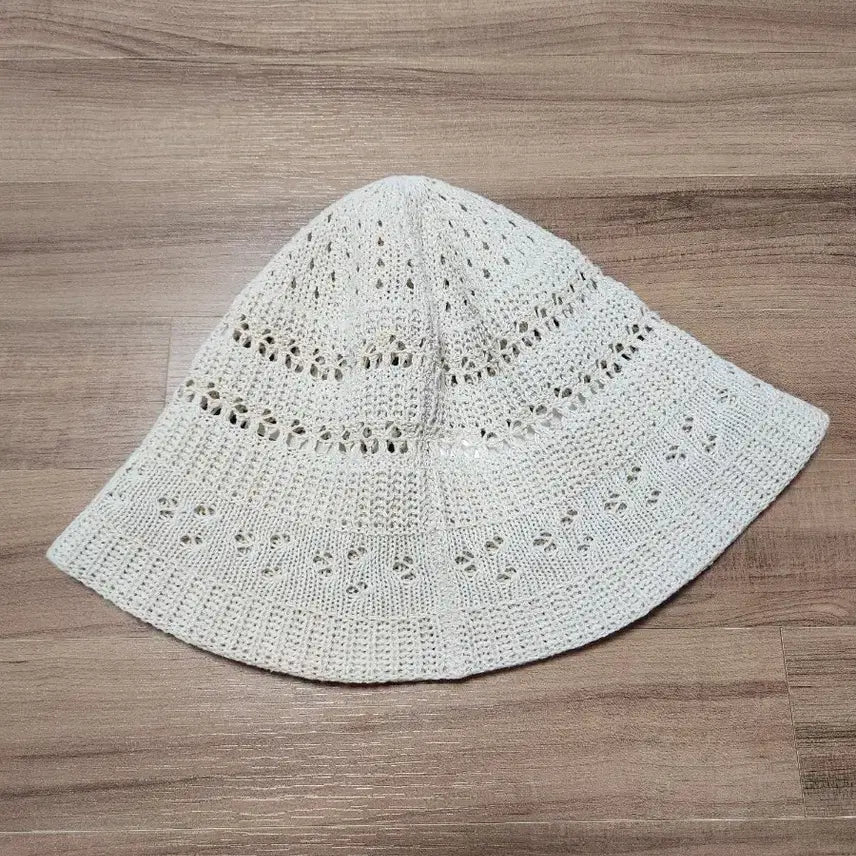 [BUNJANG] Oblah Bucket Hat / 오블라 버킷햇