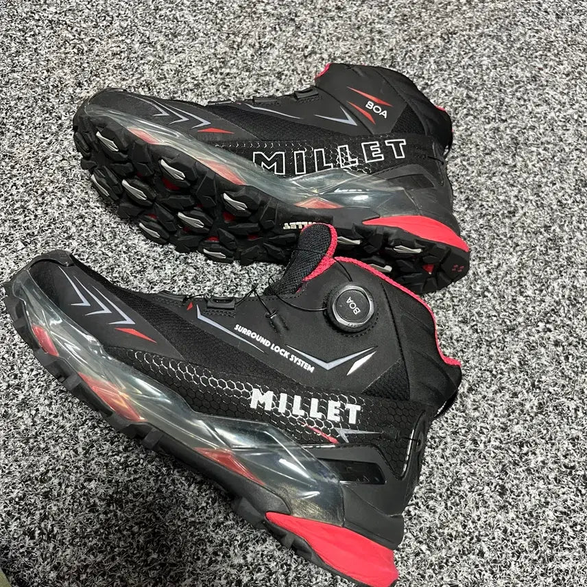 [SOLD OUT] 밀레(MILLET)의 고어텍스 방수 및 고탄성폼 카보 265