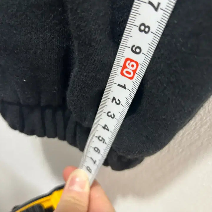 [BUNJANG] Discovery Black Cargo Jogger Pants L / 디스커버리 블랙 카고 조거팬츠 L