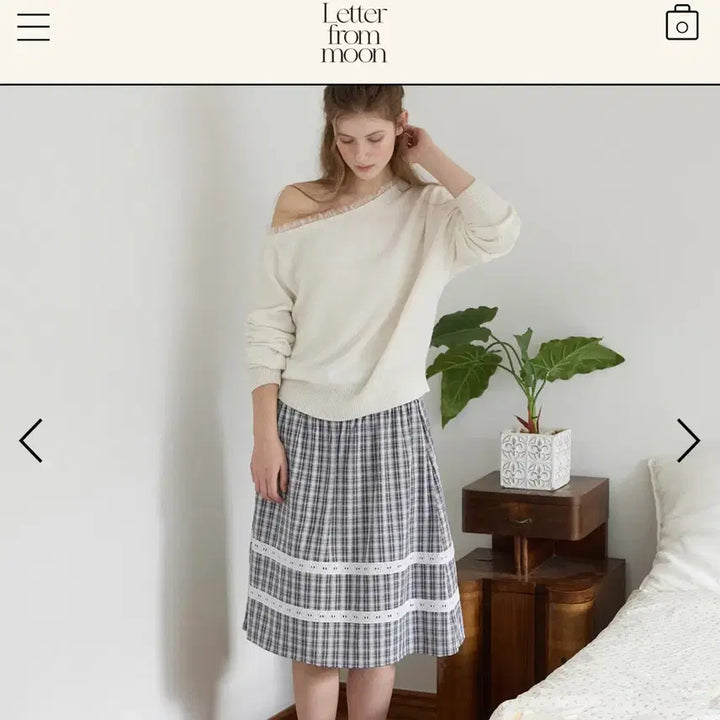 [BUNJANG] Letter From Moon Fay Lace One Shoulder Knit Ivory / 레터프롬문 fay lace 페이 레이스 원숄더니트 아이보리