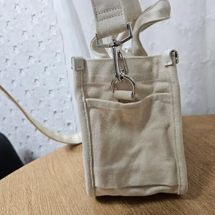 [BUNJANG] Kangol Mini Crossbody Bag / 캉골 미니 크로스백