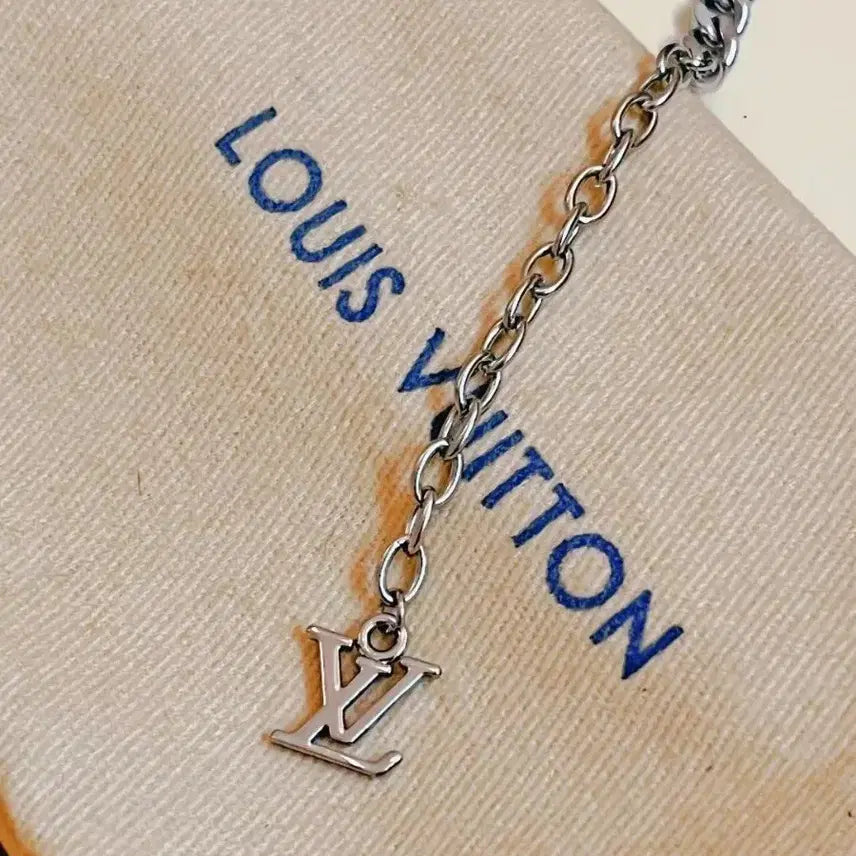 [BUNJANG] Louis Vuitton Metal Chain Bracelet / 루이비통 팔찌