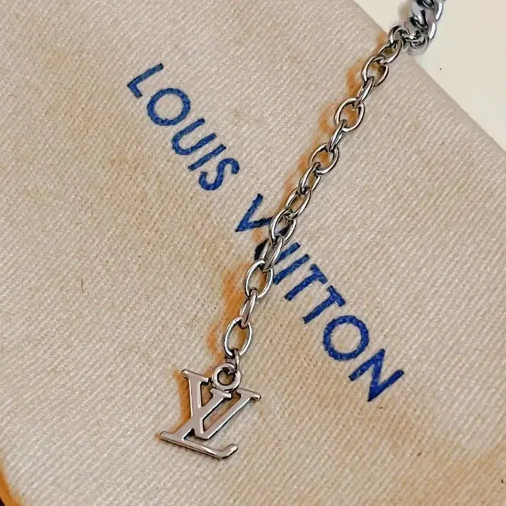 [BUNJANG] Louis Vuitton Metal Chain Bracelet / 루이비통 팔찌