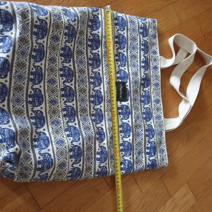 [SOLD OUT] Thailand 코끼리 패턴 토트백