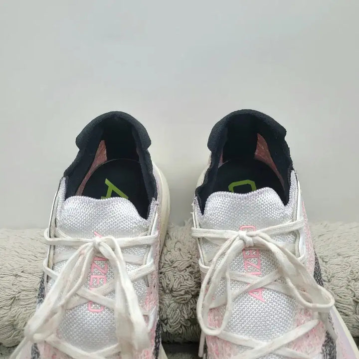 [SOLD OUT] 아디다스 아디제로 프라임 X2 스트렁 러닝화 270